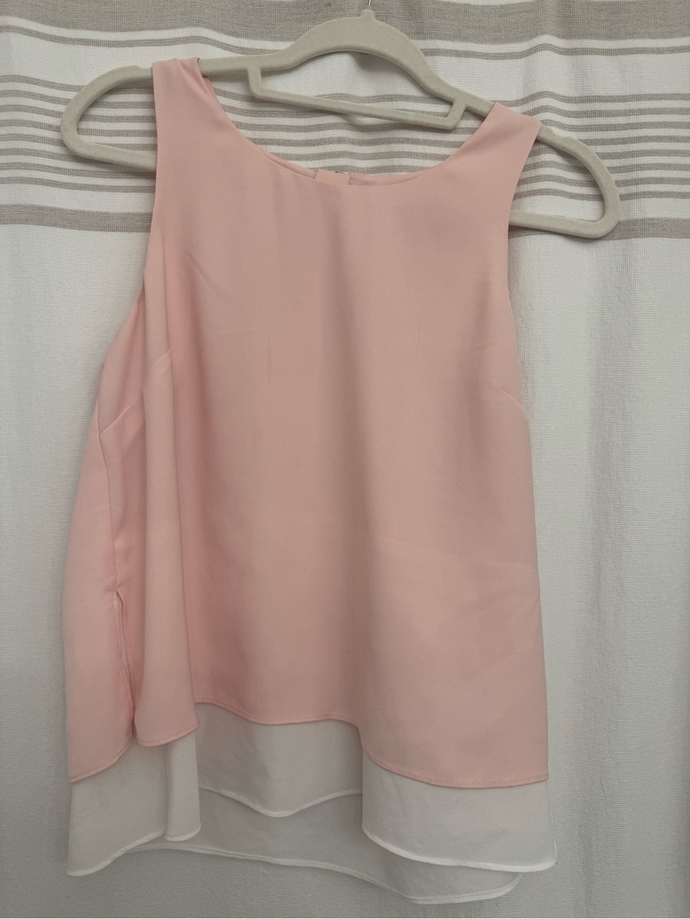 Banana Republic Layered Pink Sleeveless Women's Top